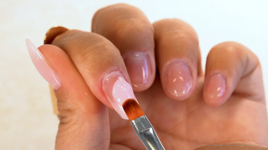 Forlængelse med Polygel med dualform 5