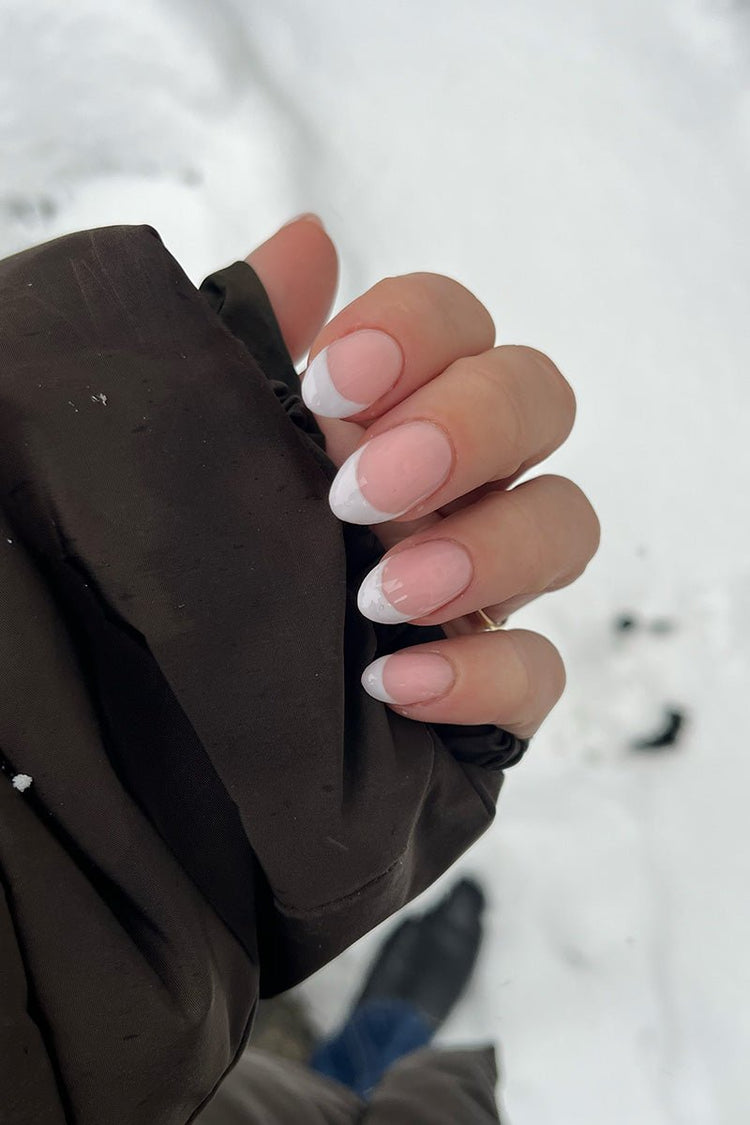 90s French Look | Nailster Denmark