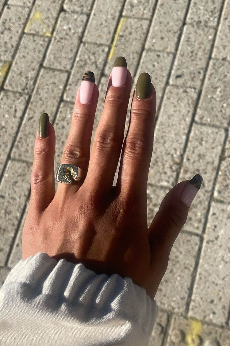 Camo French Look | Nailster Denmark