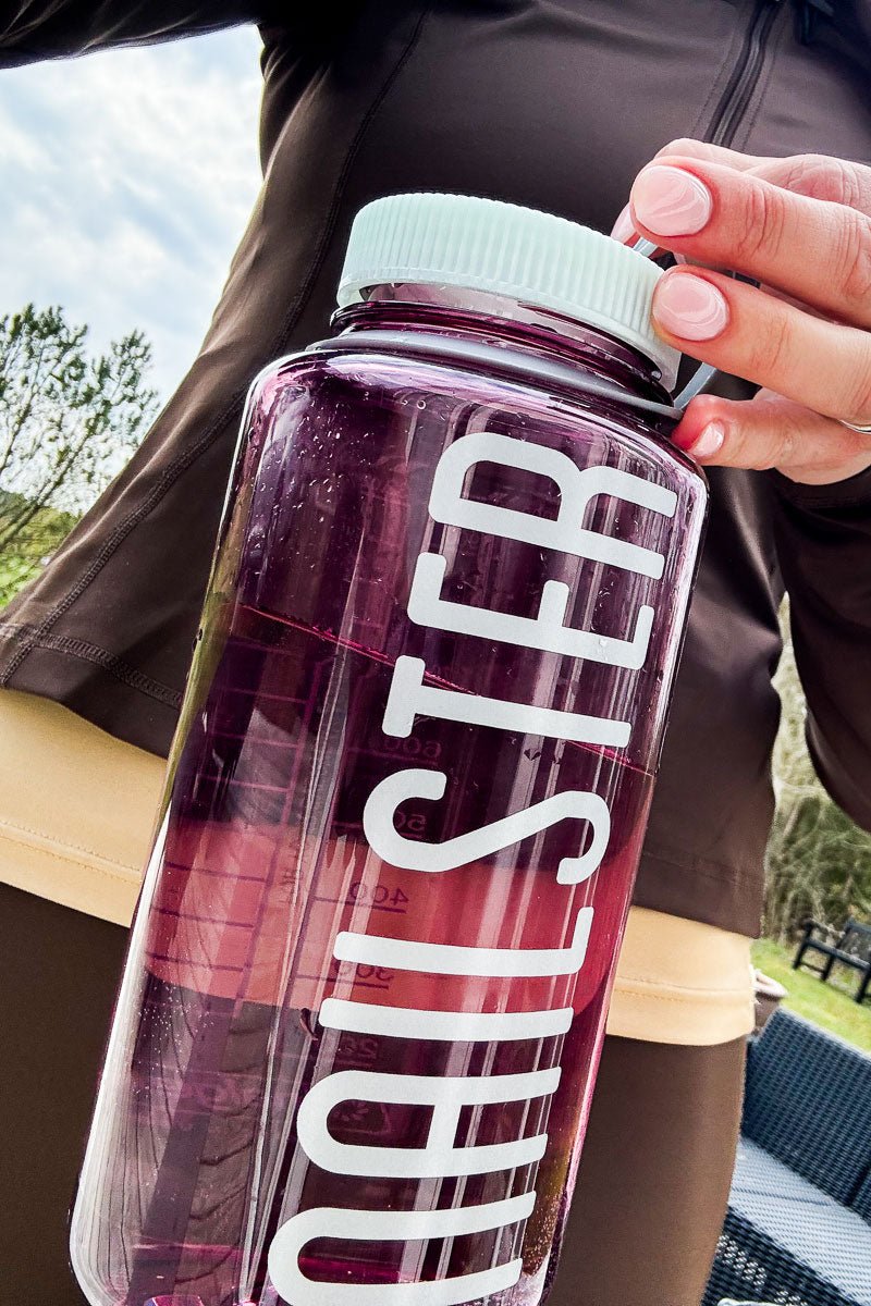 Cherry Moon - 1.0L Water Bottle | Nailster Denmark