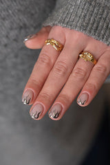Chrome Flames Look | Nailster Denmark