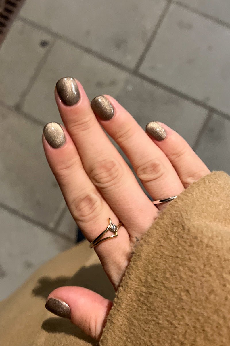 Dark Marble Cat Eye · 495 | Nailster Denmark