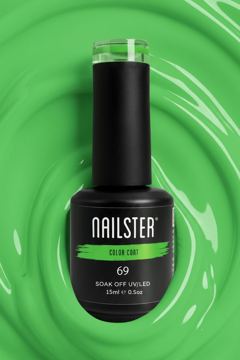 Electric Green · 69 | Nailster Denmark