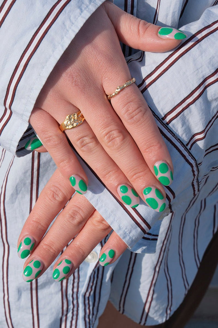 Groovy Dots Look | Nailster Denmark