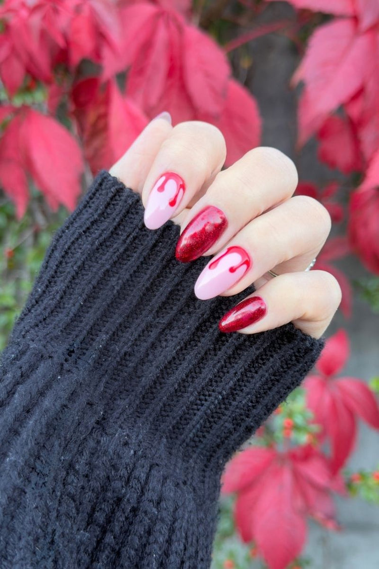 Vampire Kiss Look | Nailster Denmark